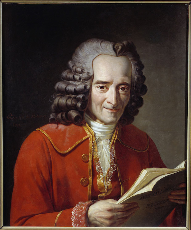 Voltaire-lisant.JPG