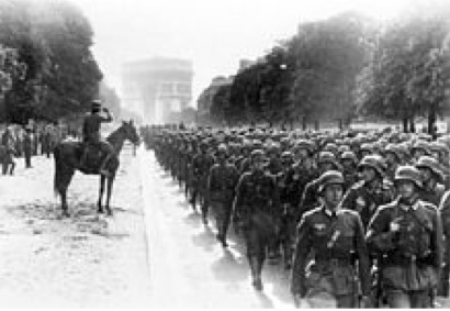 File source: http://commons.wikimedia.org/wiki/File:Bundesarchiv_Bild_183-L05487,_Paris,_Avenue_Foch,_Siegesparade.jpg